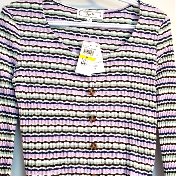 Hippie Rose Long Sleeve Sweater Pull Over - Picture 5 of 7